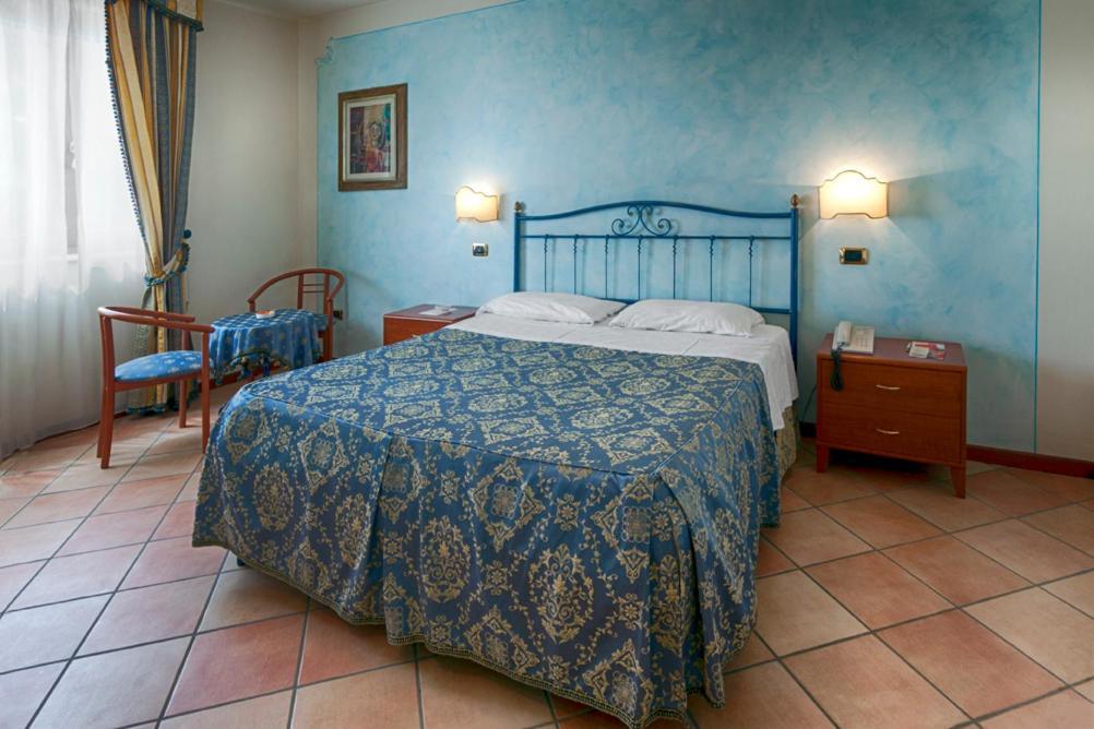 Hotel Villa Luigi Villa Rosa Di Martinsicuro Room photo